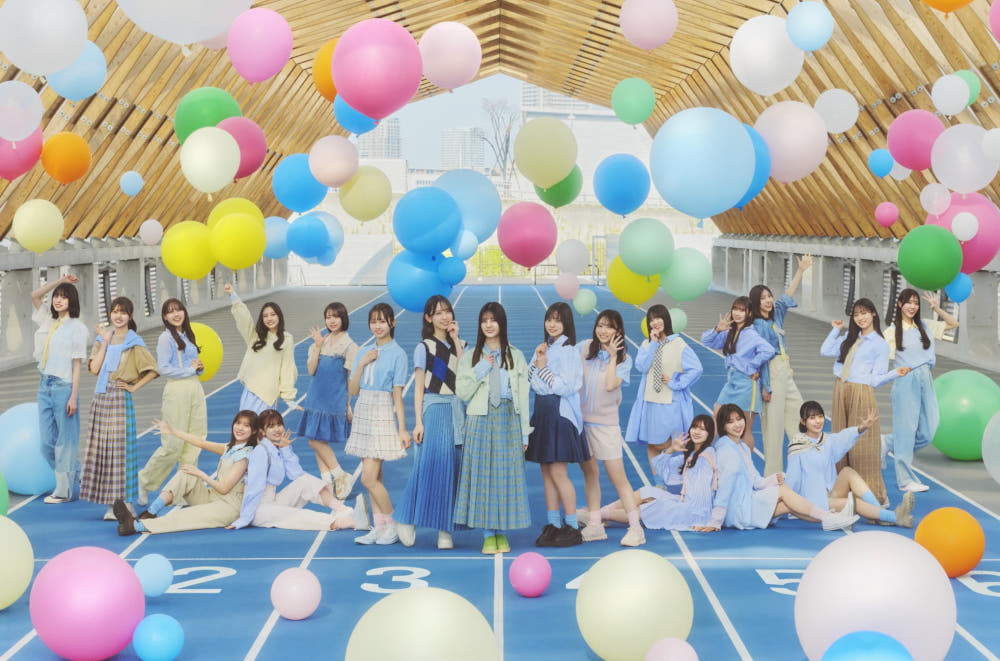 日向坂46の新メンバー10人が初パフォーマンスに挑んだ！個性あふれる